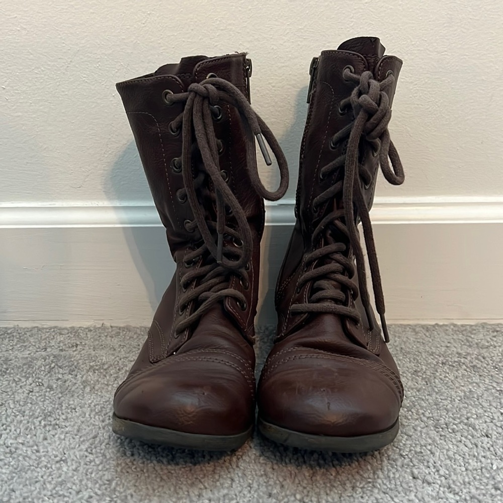 Just Fab lace up bootie
